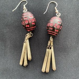 Vintage 80’s Earrings Pink and Black Bead dangle fashion earri…